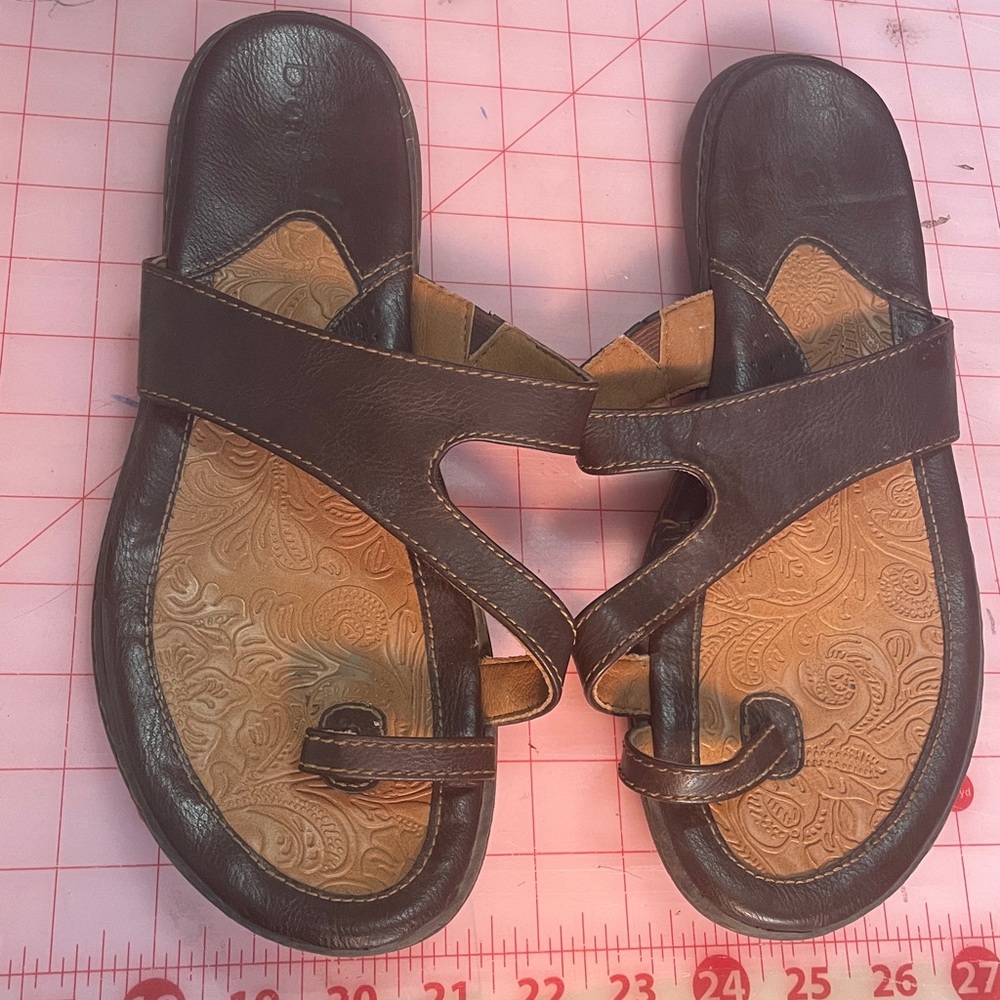 Brown Leather Sandals b.o.c. Size 11